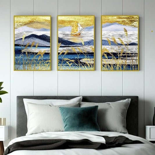 Großes 3er-Set Wandkunst im Floater-Rahmen, druckbares Landschaftskunstwerk, blau-gold gerahmter Leinwanddruck, dreiteiliges Kunstwerk im maritimen Wohnzimmer